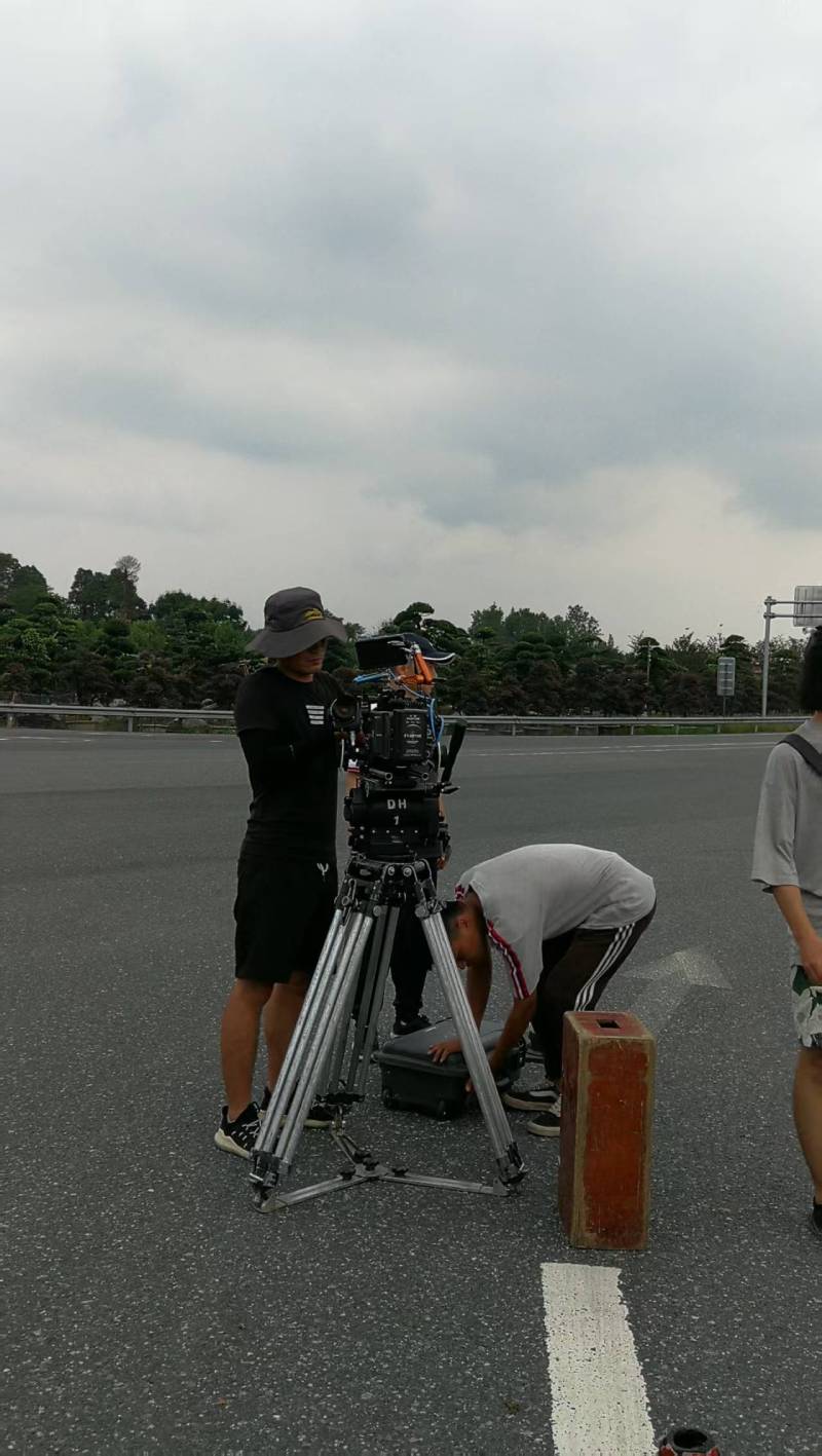 岱岳区TVC拍摄公司：唤醒集体记忆，构建跨代际沟通桥梁